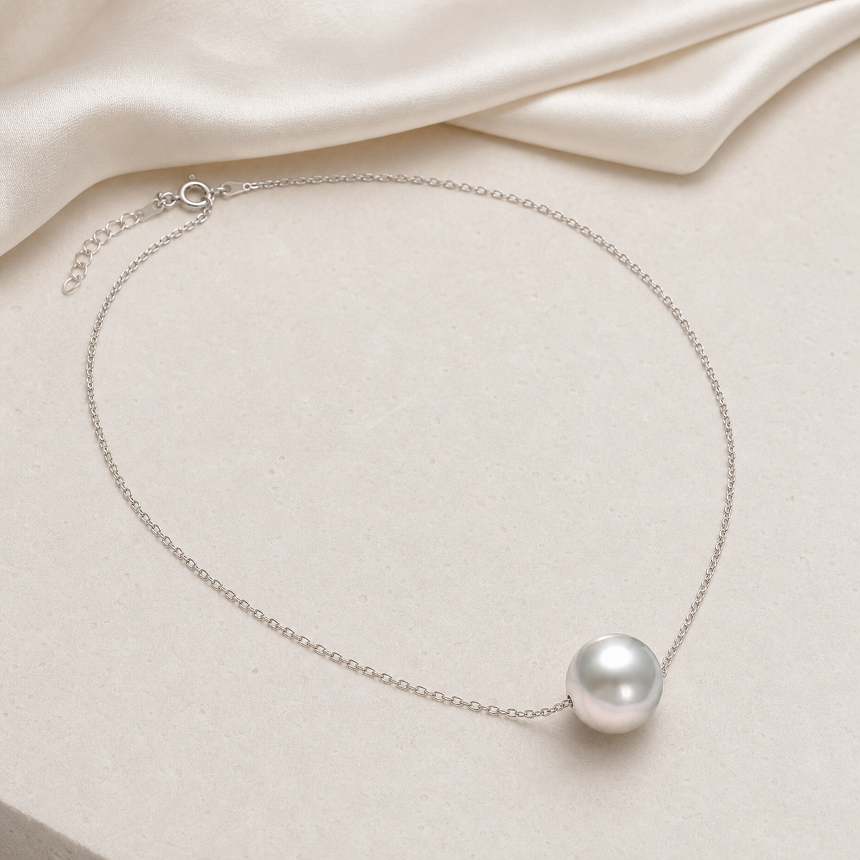 Bis SPIRA Everyday Akoya single pearl pendant necklace